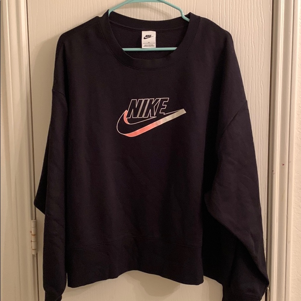 Nike crew sweatshirt